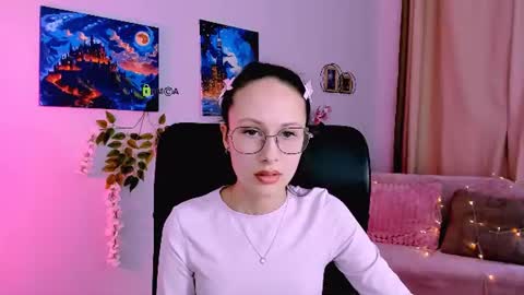 Mona  online show from July 2026 08:32:02 AM