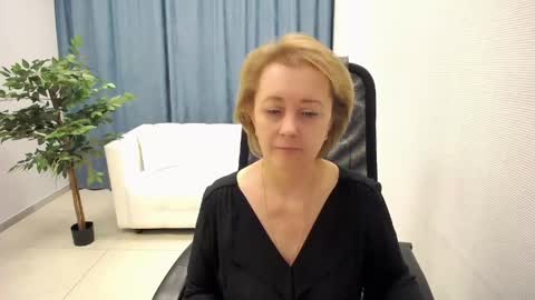 Mona online show from May 2026 11:04:02 AM