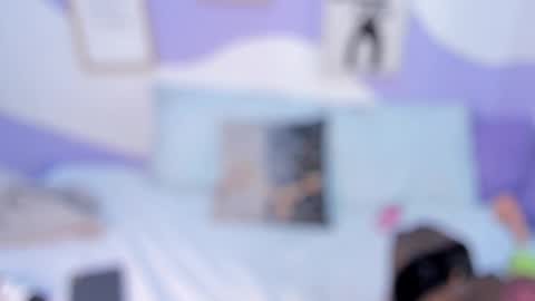 MONAAXXX online show from October 2025 02:34:01 PM