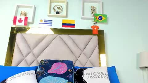 monic_sanders online show from July 2026 03:20:02 AM