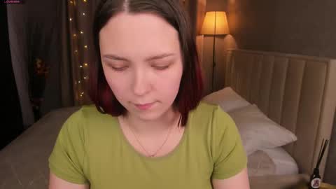 Snapshot of monica__queen chatting on March 2026 05:46:02 AM Monica online show from March 2026 05:46:02 AM