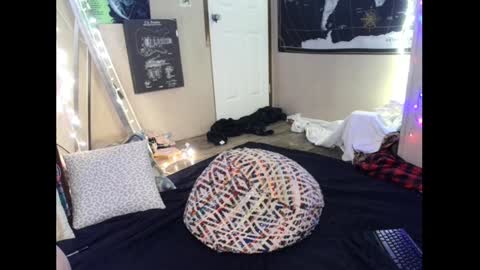 Monica online show from December 2024 07:21:02 PM