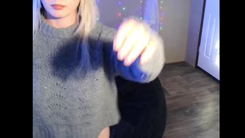 Monica online show from February 2025 02:59:01 PM