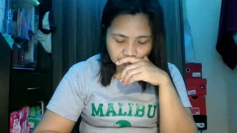 Snapshot of monicabrave79 chatting on February 2025 12:54:02 AM monicabrave79 online show from February 2025 12:54:02 AM