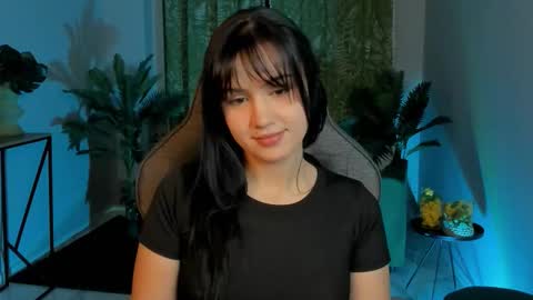 monica online show from November 2025 05:47:02 PM