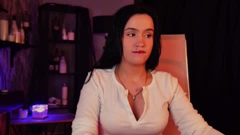 monica online show from February 2026 08:15:01 PM