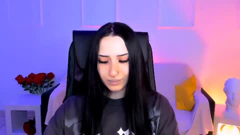 monicalowes online show from July 2026 10:39:01 AM