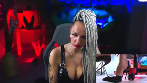 Monika online show from February 2025 03:08:01 PM