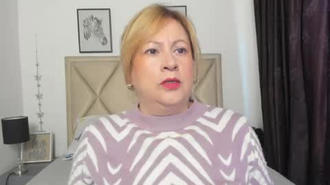 Mony online show from May 2026 12:01:01 PM