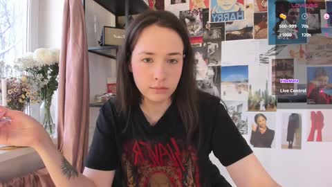 Snapshot of monicarocket chatting on January 2025 10:02:02 AM Monica online show from January 2025 10:02:02 AM