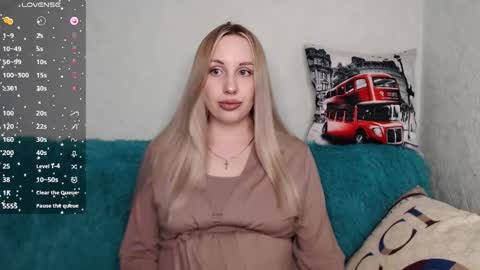 Snapshot of monika_luire chatting on September 2025 11:35:01 AM Monika online show from September 2025 11:35:01 AM