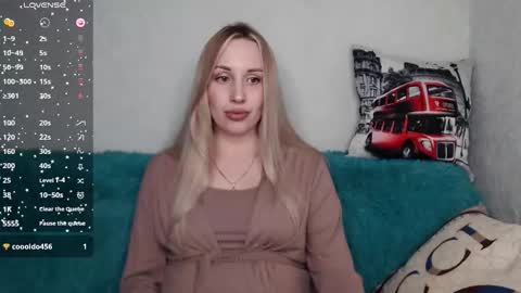 Snapshot of monika_luire chatting on September 2025 12:43:01 PM Monika online show from September 2025 12:43:01 PM