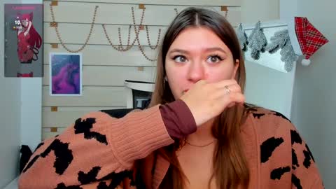 Monika online show from December 2024 05:10:02 PM