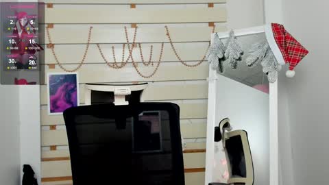 Monika online show from January 2025 02:07:02 PM