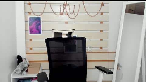 Monika online show from January 2025 11:25:01 PM