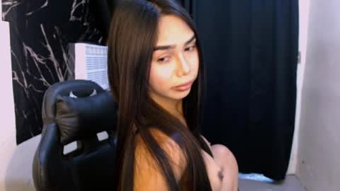 monikaaaaaaaaaa online show from June 2026 01:28:02 AM