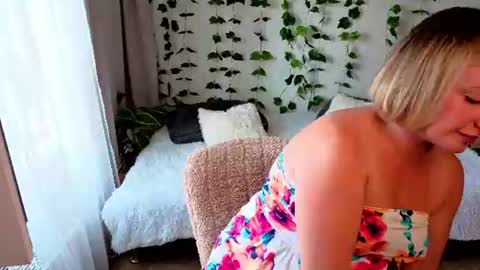 Monik online show from July 2026 04:21:01 AM