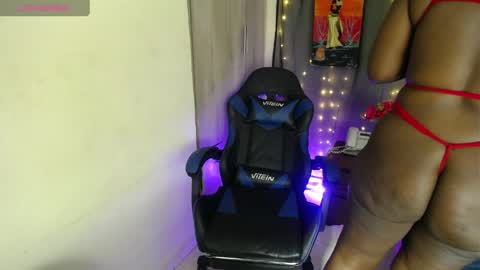 monique78854192 online show from May 2026 05:01:02 AM