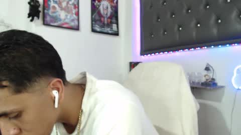 Snapshot of monkey_uchiha77 chatting on March 2025 05:45:01 PM simon dice online show from March 2025 05:45:01 PM