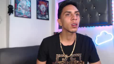 Snapshot of monkey_uchiha77 chatting on March 2025 01:25:02 PM simon dice online show from March 2025 01:25:02 PM