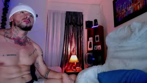 monnojones online show from February 2026 05:56:01 AM