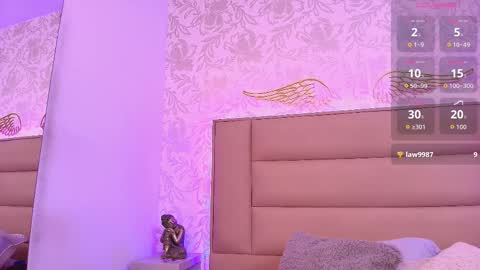 Snapshot of monserrat_towers chatting on October 2025 02:29:01 PM Adriana online show from October 2025 02:29:01 PM