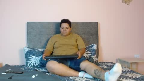 monserratthomson online show from March 2026 12:54:02 AM