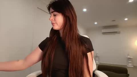 Snapshot of monslifex chatting on November 2025 11:15:01 PM Mons life online show from November 2025 11:15:01 PM