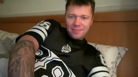 Monster D online show from October 2025 12:13:02 PM