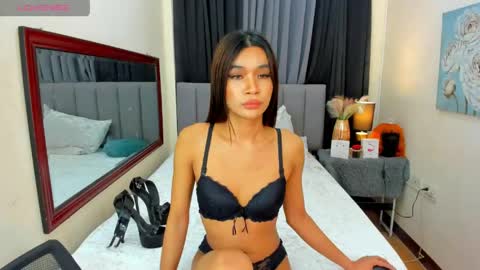 Snapshot of monstercock_catarina chatting on May 2026 04:04:02 PM monstercock_catarina online show from May 2026 04:04:02 PM