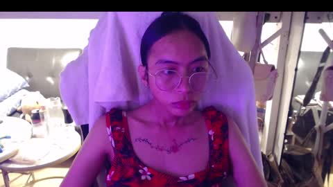 ELYSE A SIMPLE GIRL online show from December 2024 08:05:01 PM