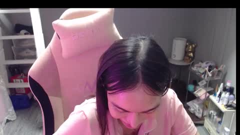 ELYSE A SIMPLE GIRL online show from January 2026 11:48:02 AM