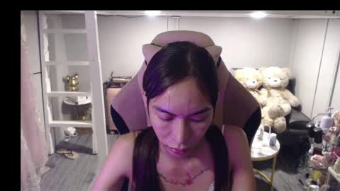 Snapshot of monstercockselfsuck chatting on May 2026 11:04:01 AM ELYSE A SIMPLE GIRL online show from May 2026 11:04:01 AM