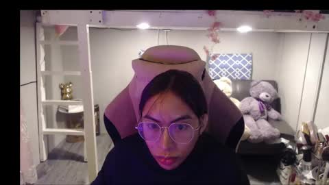Snapshot of monstercockselfsuck chatting on May 2026 12:00:02 PM ELYSE A SIMPLE GIRL online show from May 2026 12:00:02 PM