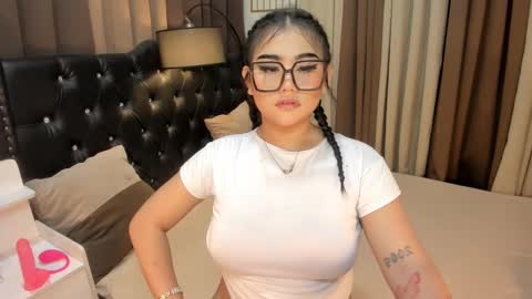 Snapshot of monstrouscockdivaontop chatting on February 2025 02:48:02 PM Ruthie online show from February 2025 02:48:02 PM