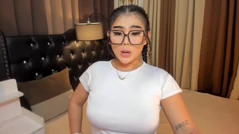 Snapshot of monstrouscockdivaontop chatting on February 2025 07:59:02 PM Ruthie online show from February 2025 07:59:02 PM