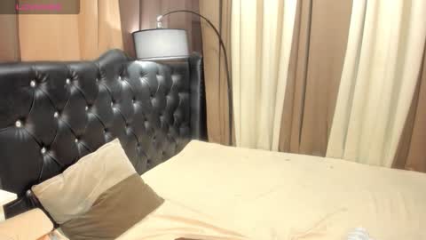 Snapshot of monstrouscockdivaontop chatting on September 2025 03:50:01 PM Ruthie online show from September 2025 03:50:01 PM