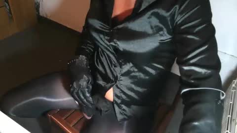 Snapshot of montero81 chatting on February 2026 04:17:02 AM Sabrina online show from February 2026 04:17:02 AM