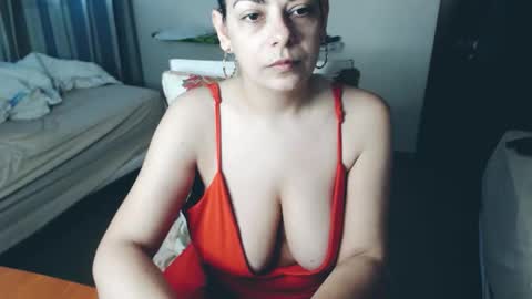 Monse online show from May 2026 06:59:01 PM