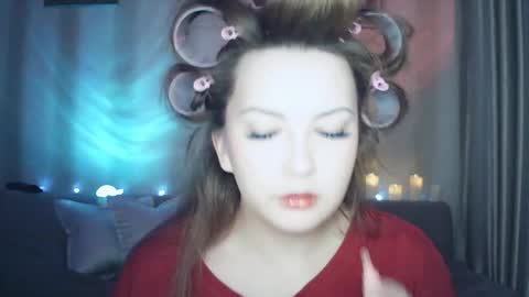 moodiemira online show from February 2026 04:26:01 PM