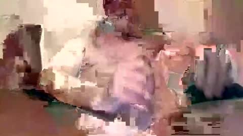 Snapshot of moon4music chatting on March 2026 12:07:01 AM moon4music online show from March 2026 12:07:01 AM