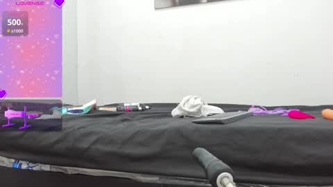 Snapshot of moon78max chatting on September 2025 11:35:01 AM moon78max online show from September 2025 11:35:01 AM