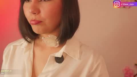 Snapshot of moon_eyess chatting on May 2026 01:14:02 AM Im a independent model Welcome online show from May 2026 01:14:02 AM