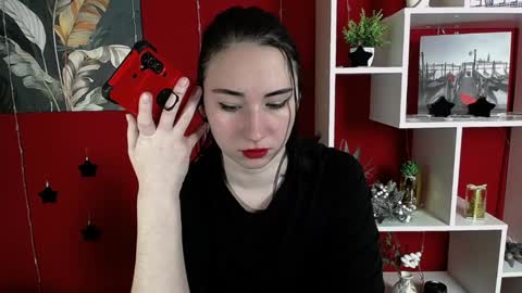 Diana online show from December 2024 07:18:01 PM