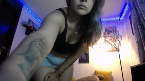 Luna online show from March 2025 11:43:02 PM