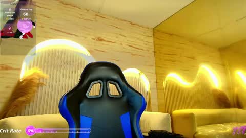 Snapshot of moon_red_r chatting on May 2026 12:46:02 PM Moon online show from May 2026 12:46:02 PM