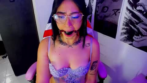 MOON online show from January 2025 01:35:01 AM