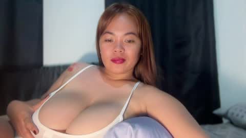 moona_luna21 online show from April 2026 04:26:01 PM