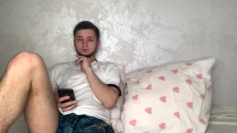 Snapshot of moonbabycouple chatting on May 2026 07:03:01 AM Dan and Kate online show from May 2026 07:03:01 AM