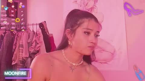 Snapshot of moonfiredance chatting on October 2025 07:48:01 PM Nicky online show from October 2025 07:48:01 PM